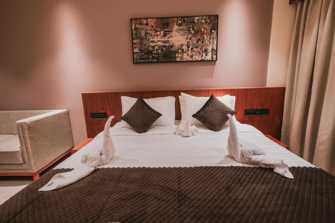 Fortview Suites Kāsaragod Eksteriør bilde
