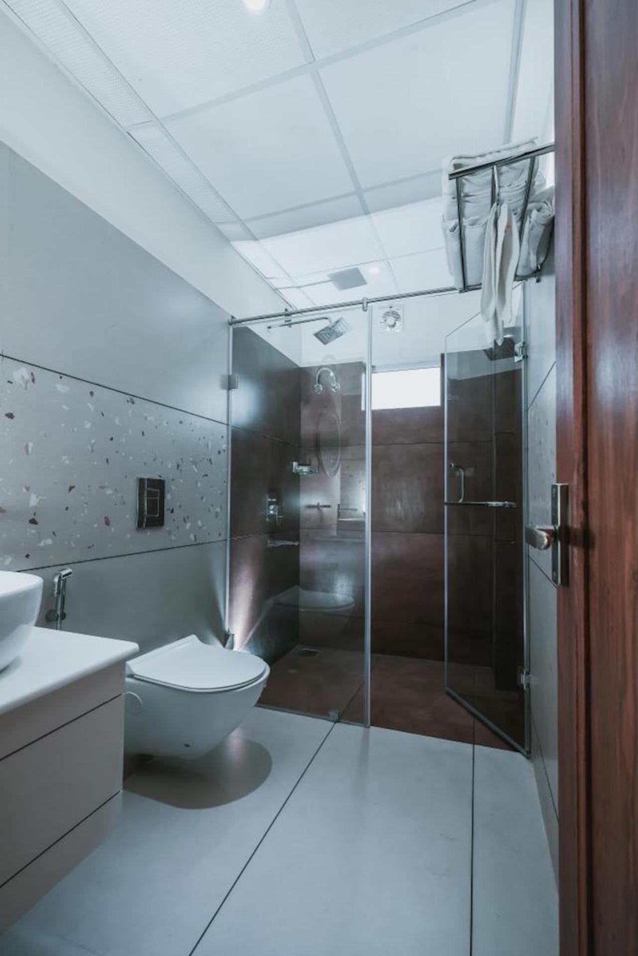 Fortview Suites Kāsaragod Eksteriør bilde